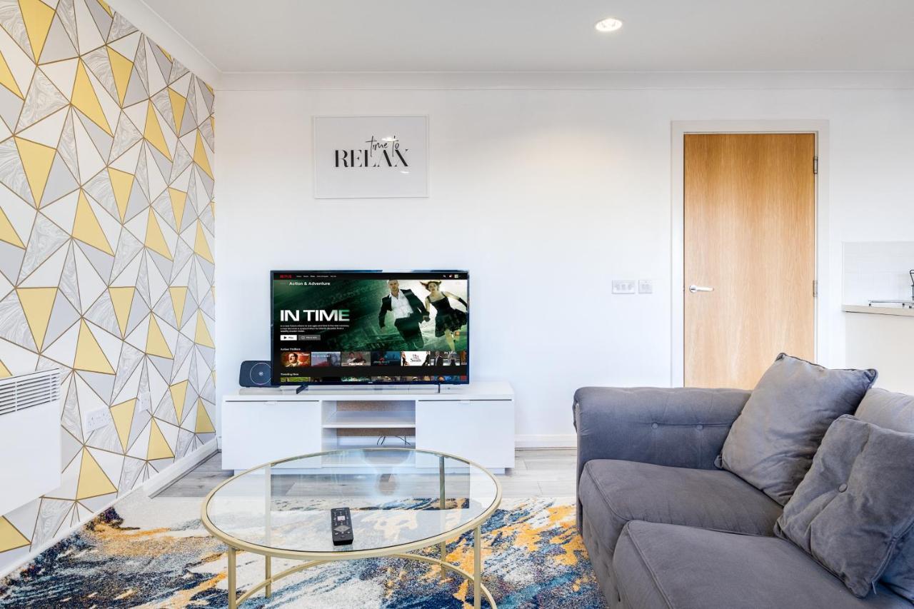 Ebra Stays - Luxury 2 Bedroom Apartment - Бирмингам Екстериор снимка